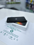 Használt Apple iPhone SE (2020) (02) 128GB kártyafüggetlen mobiltelefon fekete színben